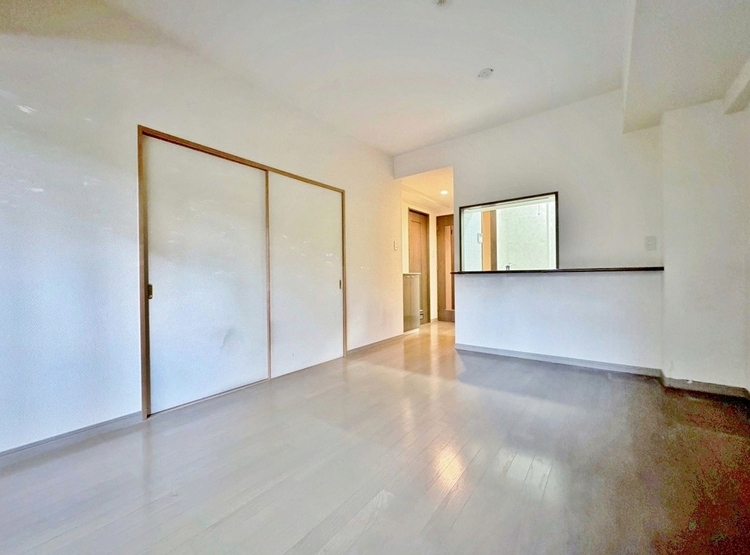 居間 過ごす時間が、たくさんの思い出として紡がれていく場所。