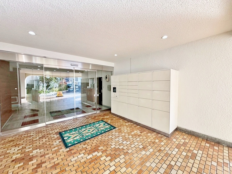 エントランス エントランスは、毎日の行き帰りで使う大事な空間です。