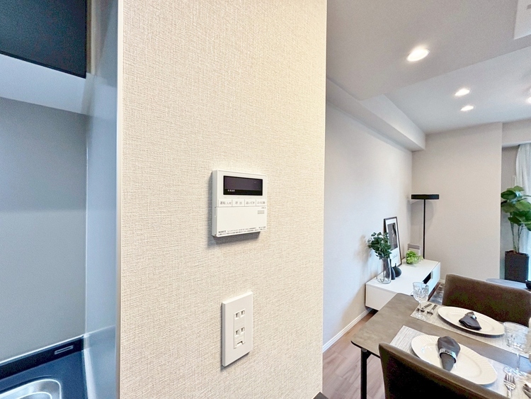 設備 見やすい画面で操作しやすい給湯パネルです。