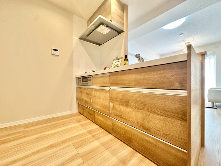 キッチン 洗練されたスタイリッシュなデザイン性と使いやすさを備えた仕様。