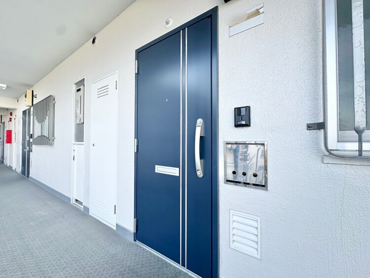 玄関 玄関を開ければ、そこは安らぎのご自宅。