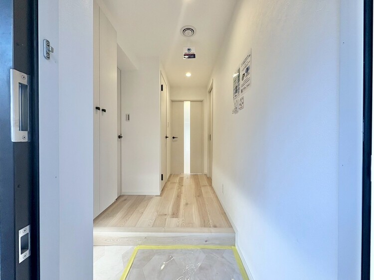 玄関 シューズボックスを完備した玄関です。