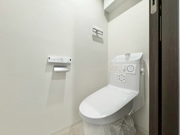 トイレ 暮らしの中のさりげないひとときの快適さにも、こだわりを、持って設備を配しております。