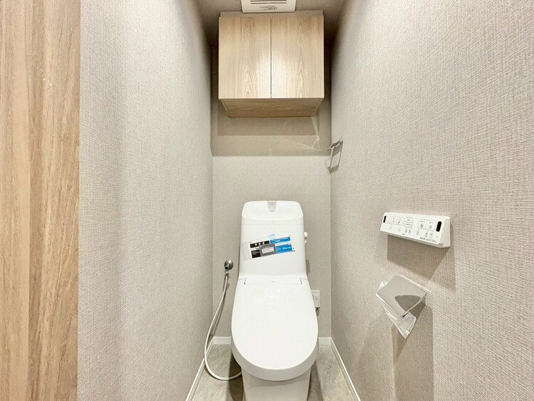 トイレ 暮らしの中のさりげないひとときの快適さにも、こだわりを、持って設備を配しております。