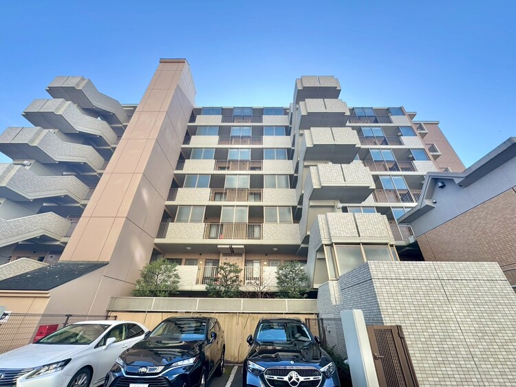 外観 資料には掲載していない情報が、現地にはたくさんあります。是非一度、現地をご確認ください。