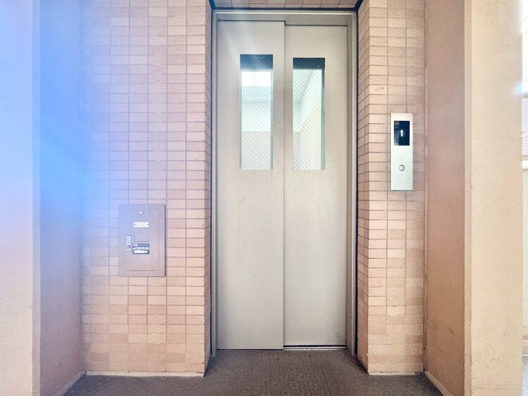 その他 エレベーターの管理も、きちんと行き届いてます。