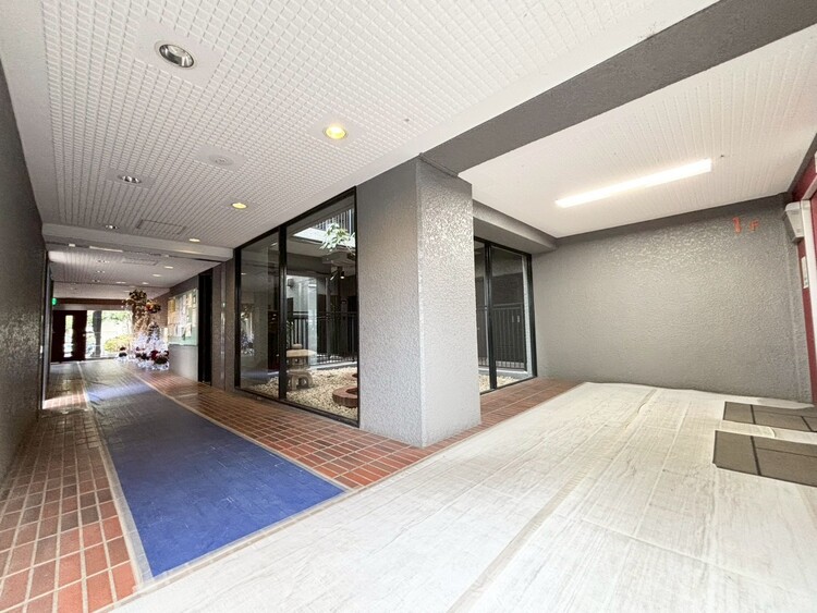 その他 館内は静寂な中が保たれており、管理が行き届いている印象を受けました。