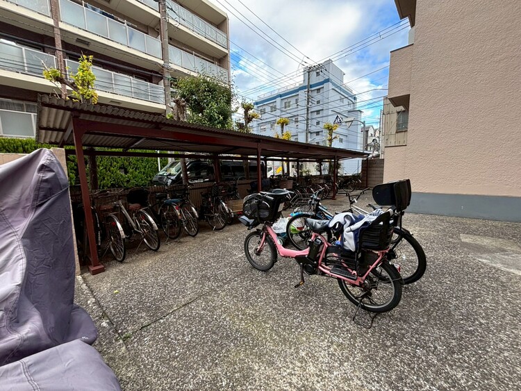 その他 駐輪場も綺麗に整頓されています。※空き状況は都度ご確認下さい。