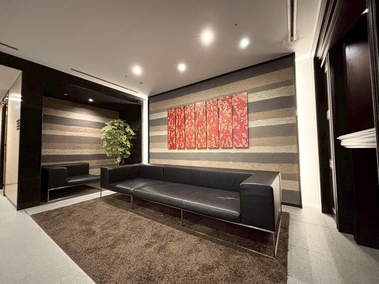 その他 館内は静寂な中が保たれており、管理が行き届いている印象を受けました。