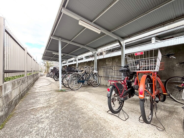 その他 駐輪場も綺麗に整頓されています。※空き状況は都度ご確認下さい。