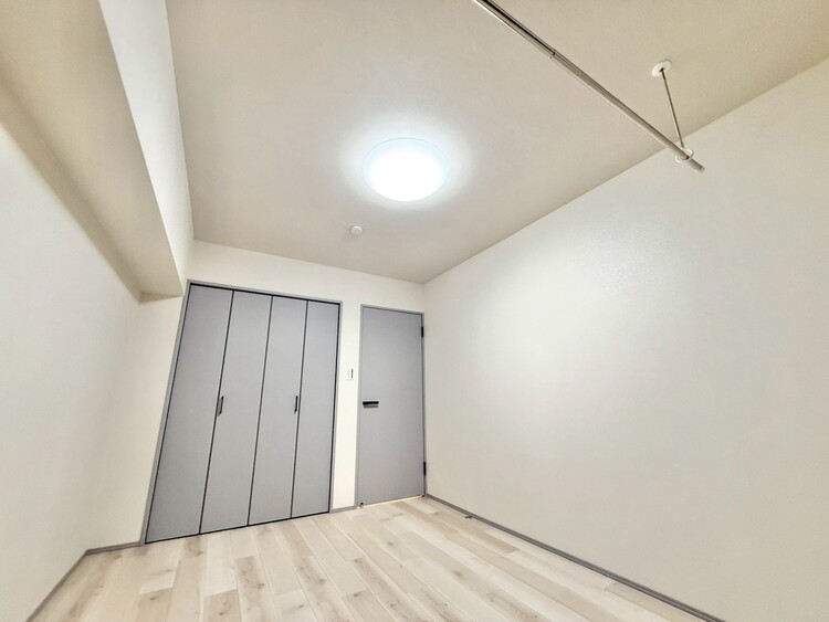 その他 清かで艶やかな時間をもたらしてくれる室内です。