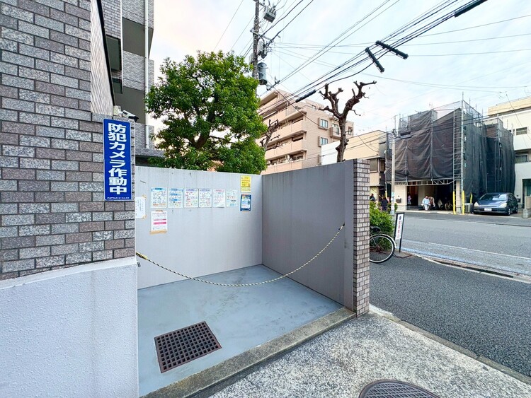 その他 ゴミ置場。綺麗に管理されております。