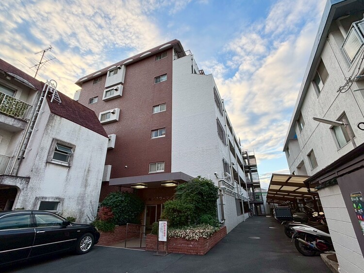 その他 飽きのこないシンプルモダンな外観です。