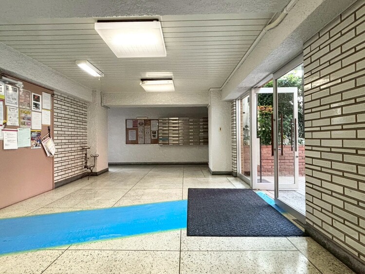 その他 館内は静寂な中が保たれており、管理が行き届いている印象を受けました。