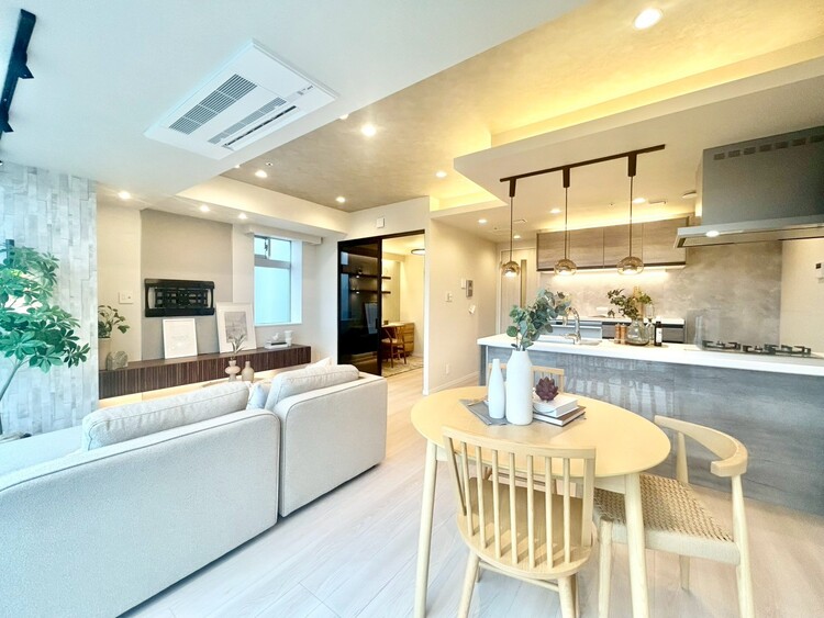 その他 シンプルな内装と偏り過ぎないデザインで統一しました。