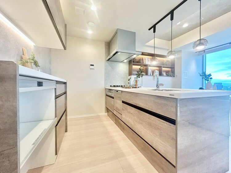 その他 開放感のあるキッチンスペース。調理をしながら、会話も弾みそうですね。