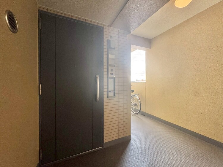 その他 清潔感のある落ち着いた雰囲気の玄関です。