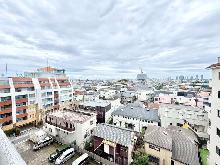 その他 眺望や窓からの景色が良いと、家で過ごす時間も快適です。