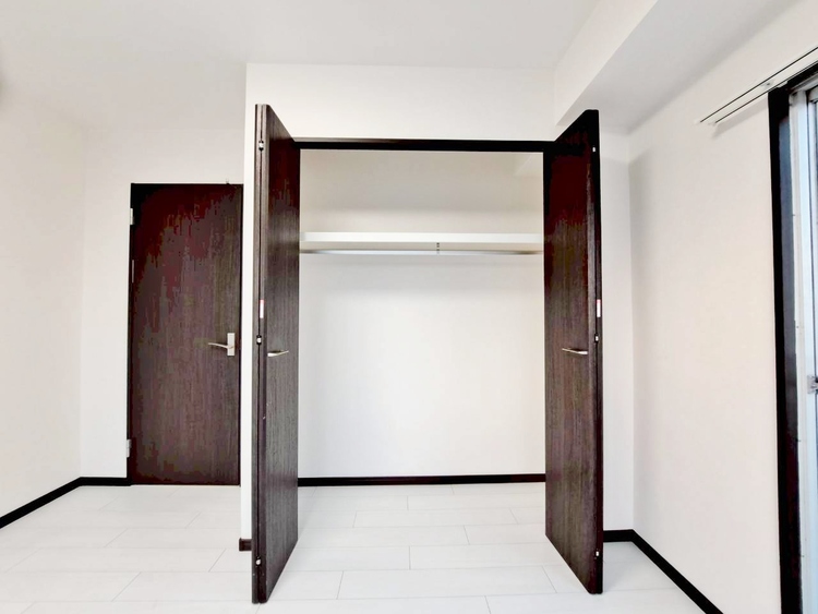 その他 家電やスーツケース、ストック品など何でも片付く嬉しい空間です。