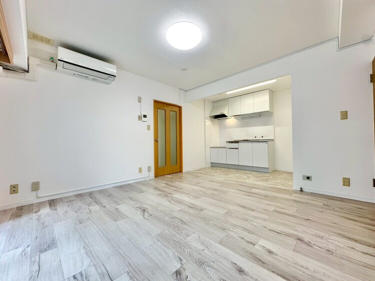 その他 シンプルな内装と偏り過ぎないデザインで統一しました。