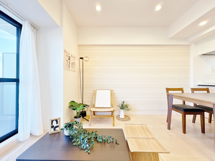 居間 「空間が織り成すひとつ先の住み心地」を演出します。