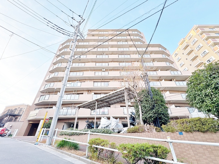 外観 資料には掲載していない情報が、現地にはたくさんあります。是非一度、現地をご確認ください。