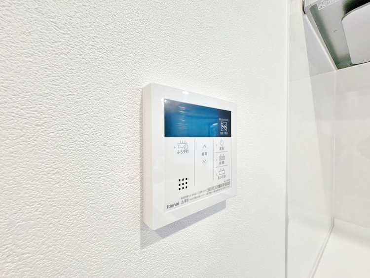 設備 見やすい画面で操作しやすい給湯パネルです。