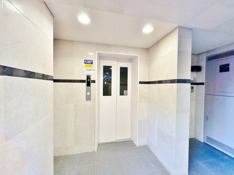 その他 エレベーターの管理も、きちんと行き届いてます。