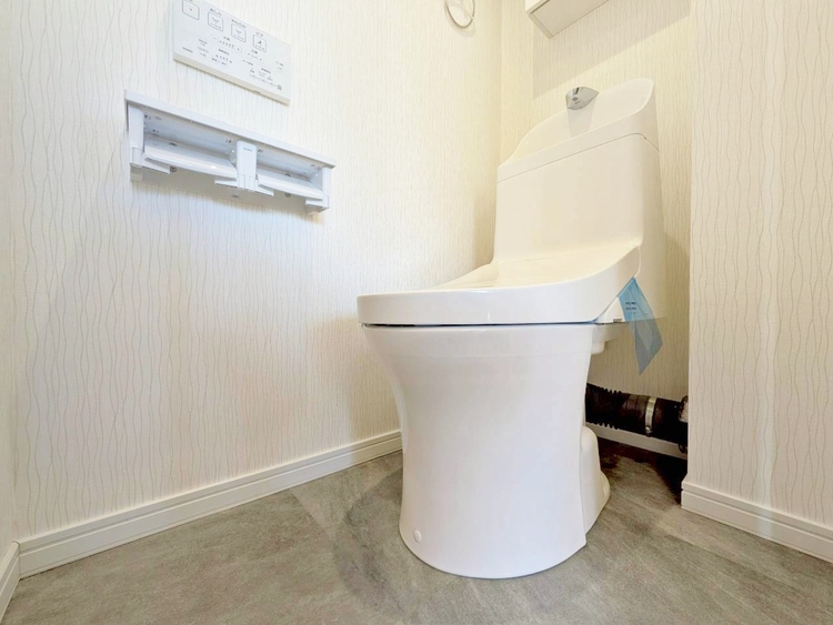 トイレ 暮らしの中のさりげないひとときの快適さにも、こだわりを、持って設備を配しております。