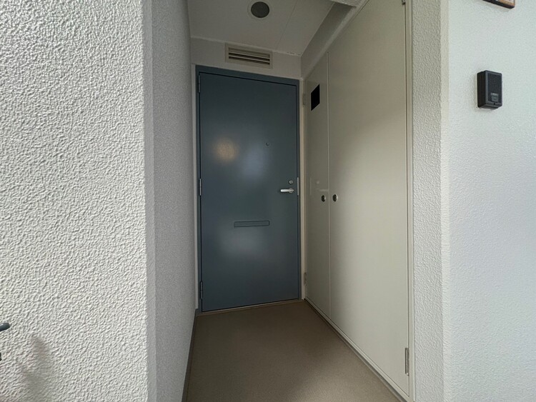 玄関 玄関を開ければ、そこは安らぎのご自宅。