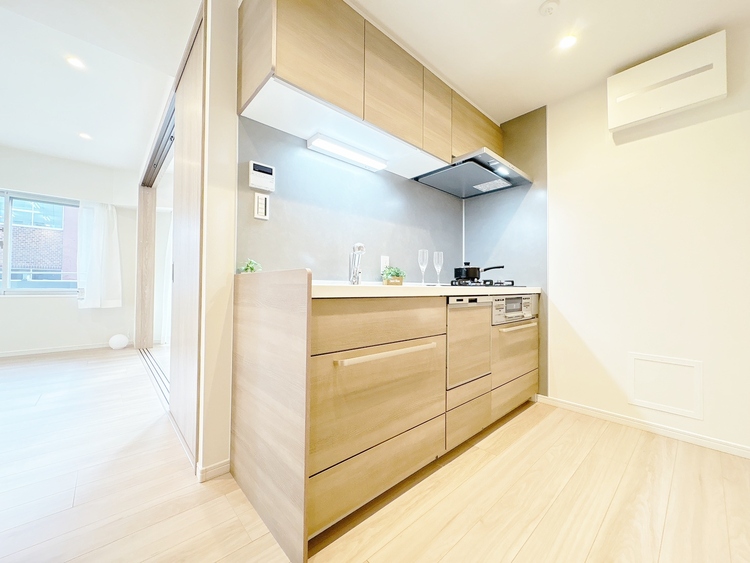 キッチン 洗練されたスタイリッシュなデザイン性と使いやすさを備えた仕様。