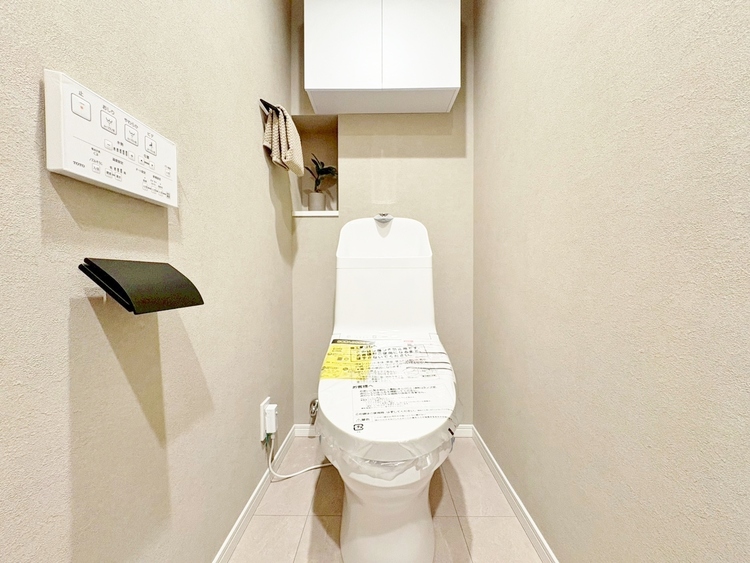 トイレ 暮らしの中のさりげないひとときの快適さにも、こだわりを、持って設備を配しております。