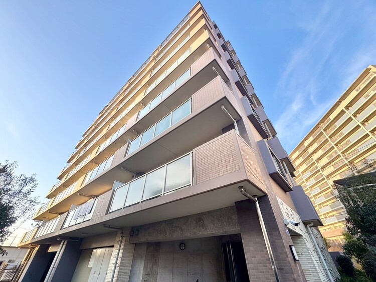 外観 資料には掲載していない情報が、現地にはたくさんあります。是非一度、現地をご確認ください。