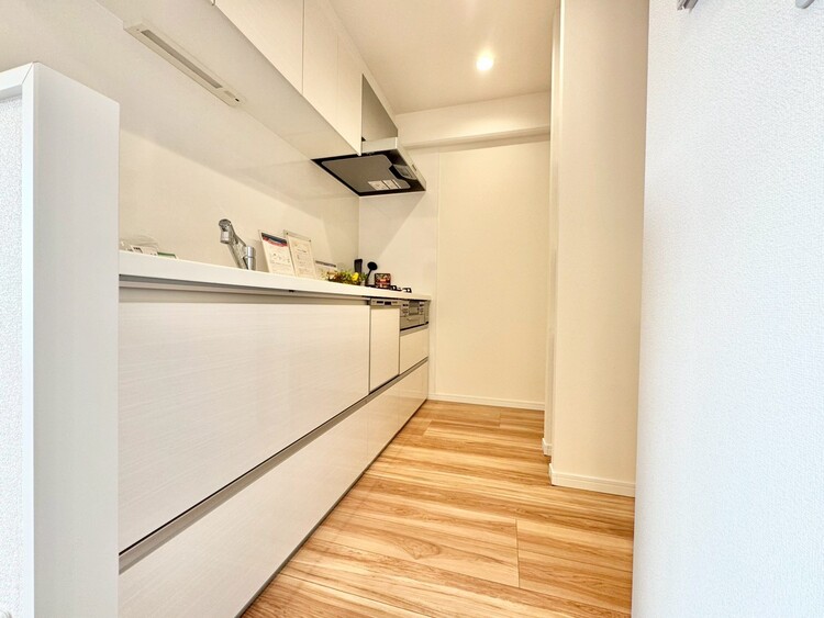 キッチン 洗練されたスタイリッシュなデザイン性と使いやすさを備えた仕様。