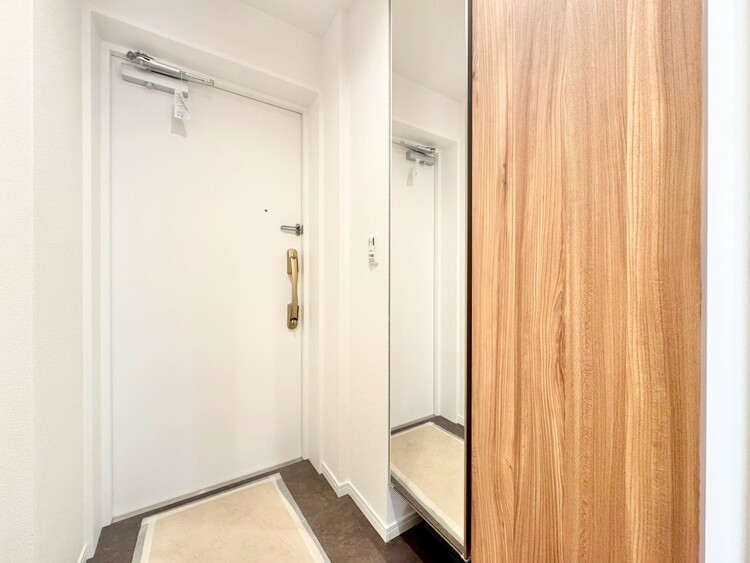 玄関 シューズボックスを完備した玄関です。