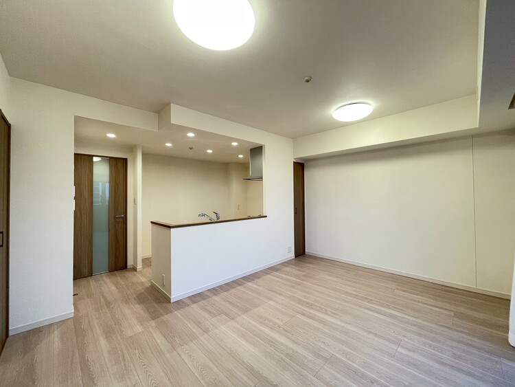 居間 豊かな居住性と、安心感を満たすクオリティが見事に調和した住空間。