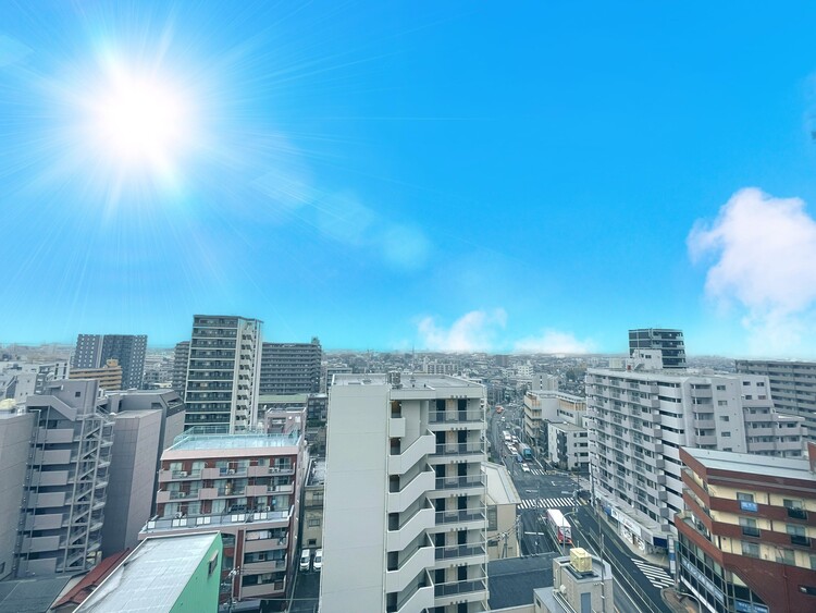 バルコニー 頬をなでる、優しい風を感じることが出来ます。