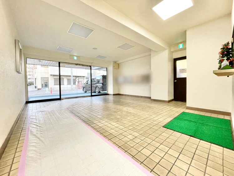 エントランス エントランスは、毎日の行き帰りで使う大事な空間です。