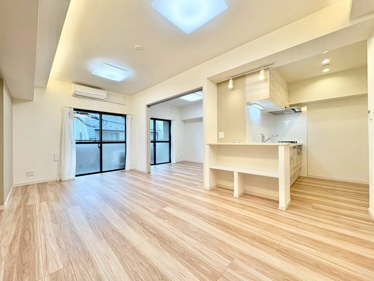 居間 過ごす時間が、たくさんの思い出として紡がれていく場所。