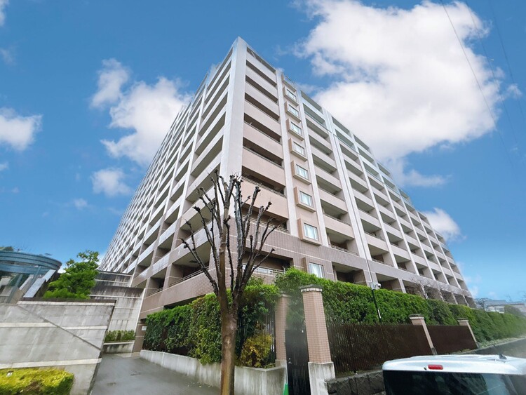 外観 ライフプランニングからローンまで、一貫してご説明させていただきます。お気軽にお問い合わせくださいませ。