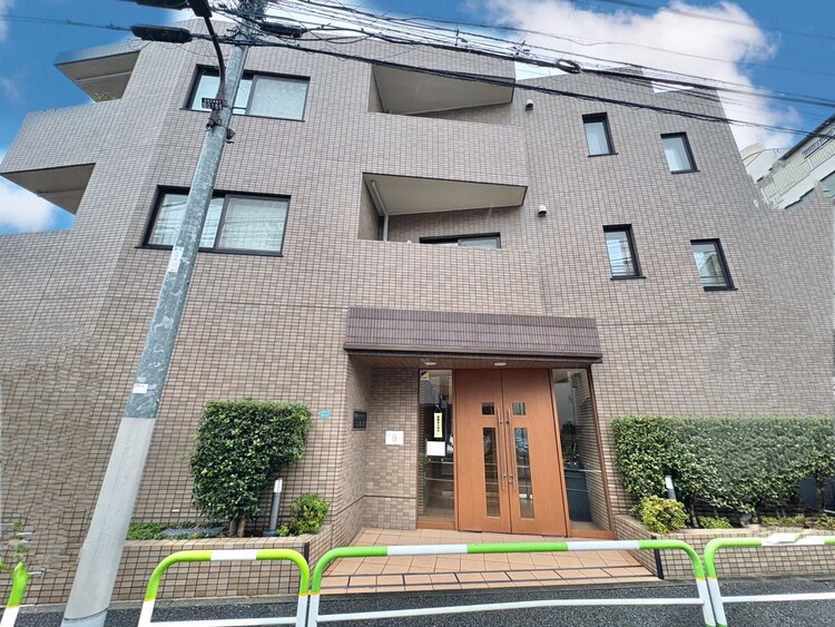 外観 資料には掲載していない情報が、現地にはたくさんあります。是非一度、現地をご確認ください。