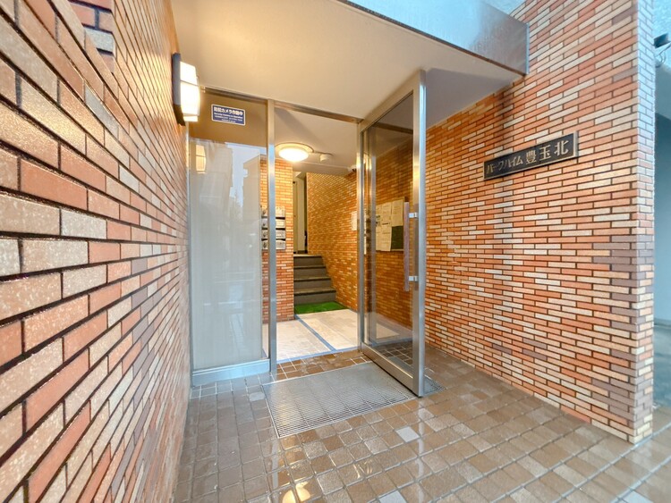 エントランス 外と内をつなぐエントランスは、まさに顔となる場所。