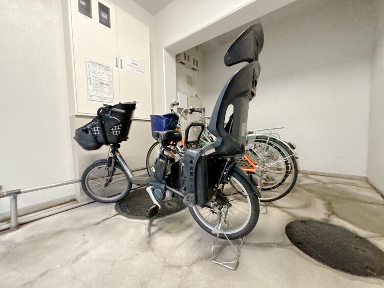 その他 きちんと整備された駐輪場。住む方の心遣いが感じられます。