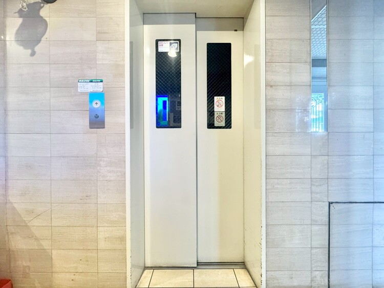 その他 エレベーターの管理も、きちんと行き届いてます。