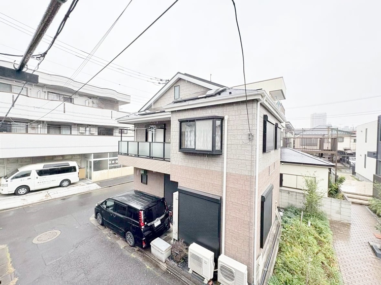 エントランス 頬をなでる、優しい風を感じることが出来ます。