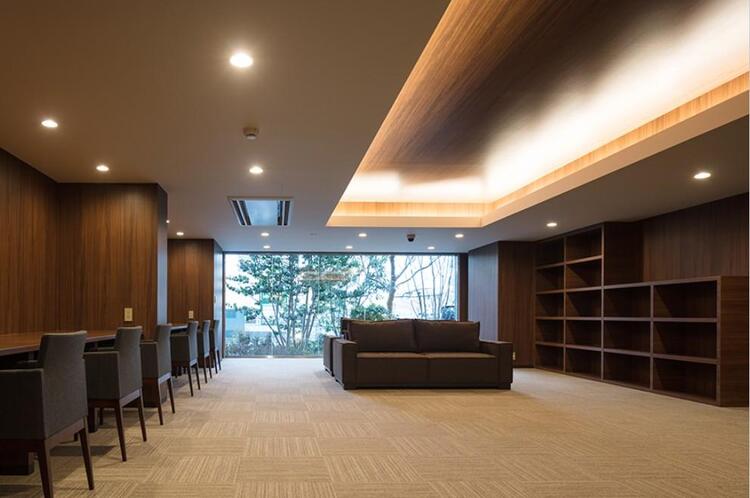 エントランス エントランス内部は、管理が行き届き清潔な共有スペースとなっています。