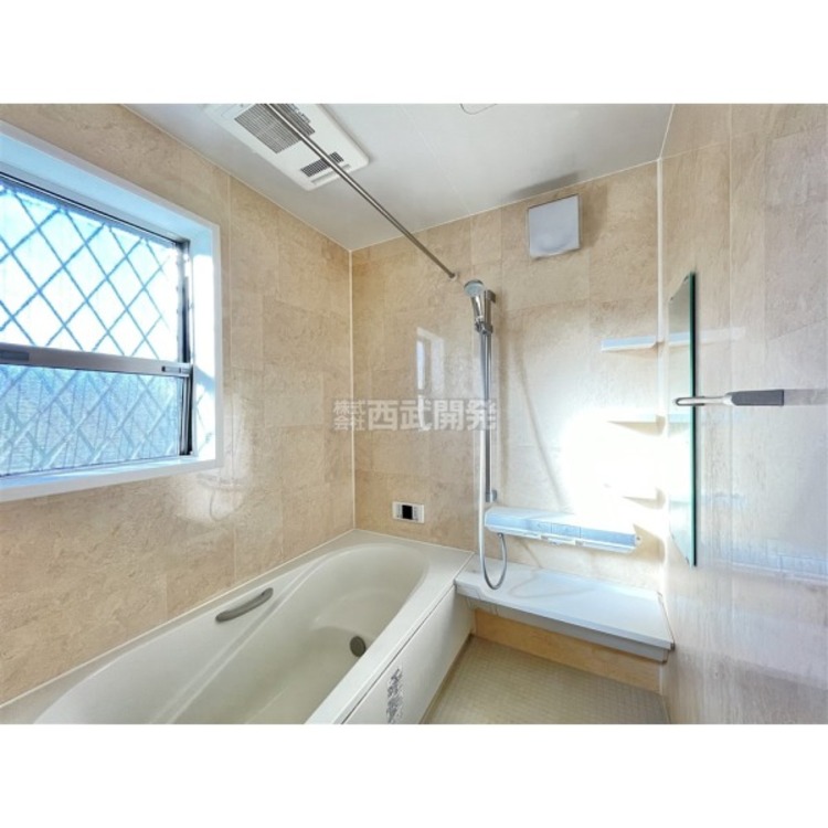 風呂 一日の疲れを癒してくれる浴室は浴室乾燥機付