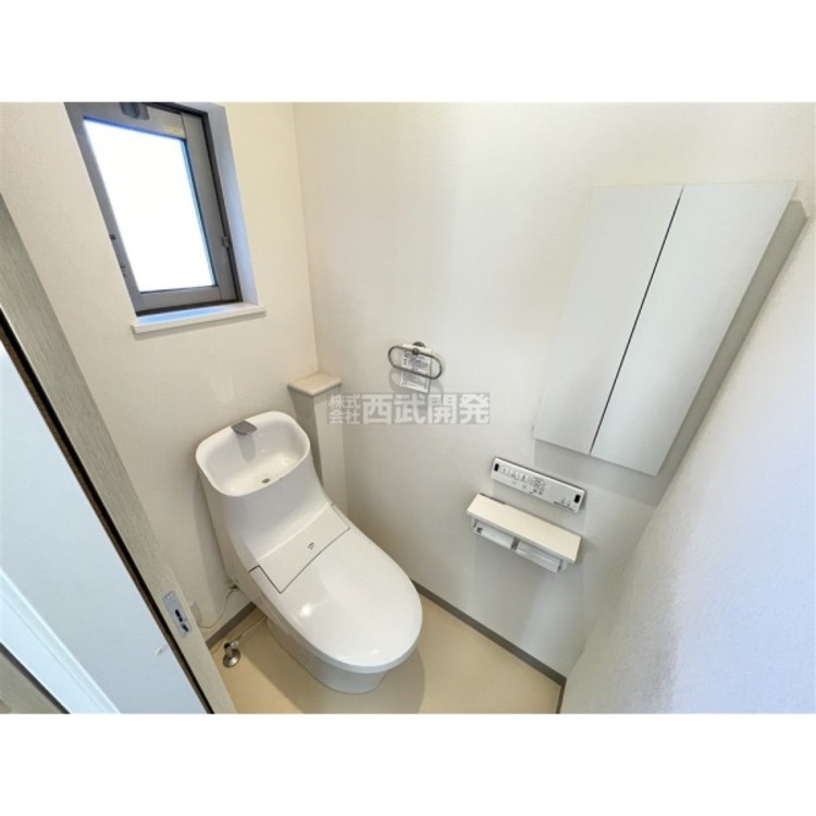 トイレ 温水洗浄便座付のトイレで毎日清潔・快適