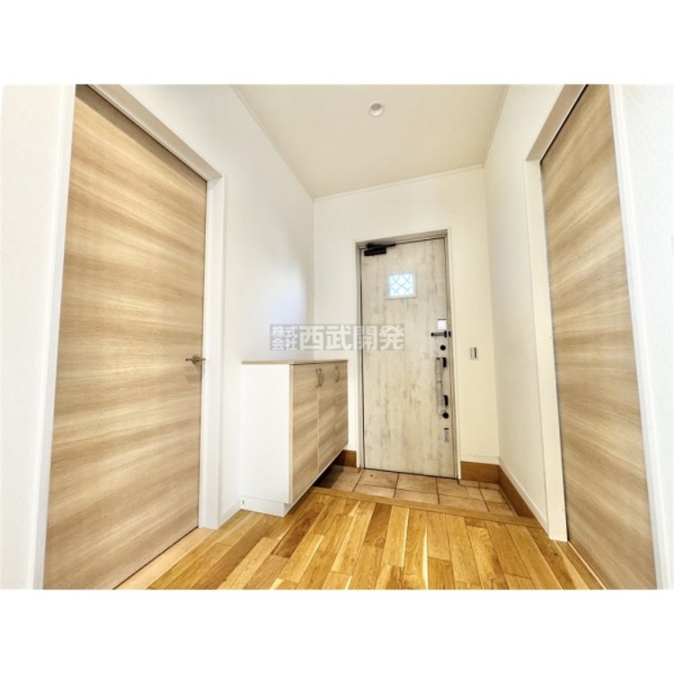 玄関 明るい玄関