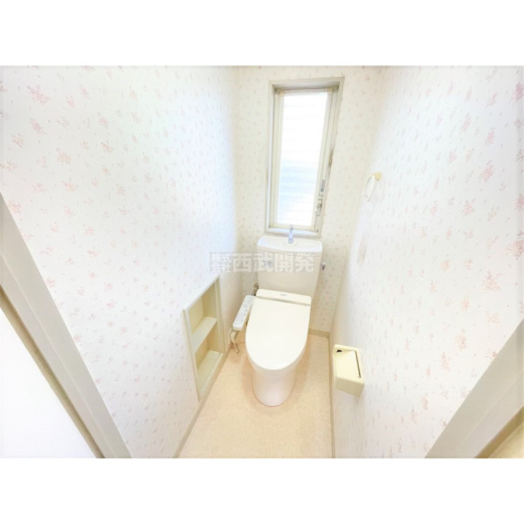 トイレ 温水洗浄便座付のトイレで毎日清潔・快適